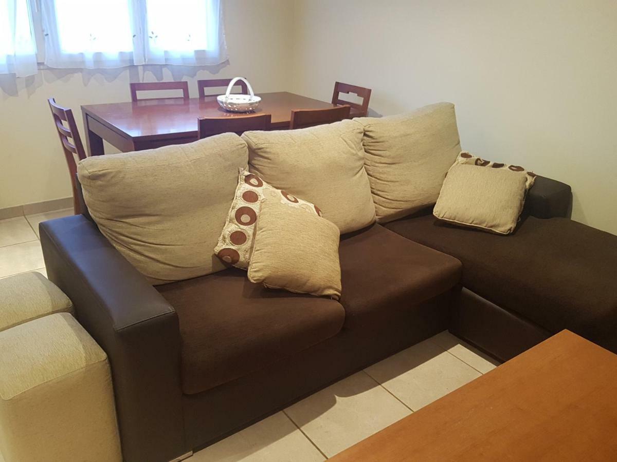 Apartamento En Zona Costera, Muy Cerquita De La Playa Apartment Pobra Do Caraminal Exterior foto